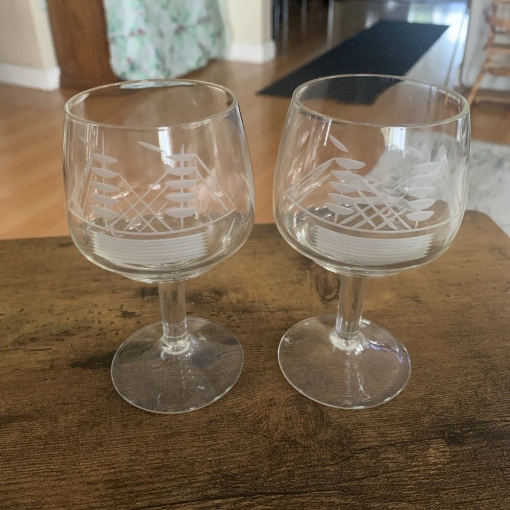 VTG Set Of 2 Javit Crystal Clipper Collection Glasses Etched Schooner Ships